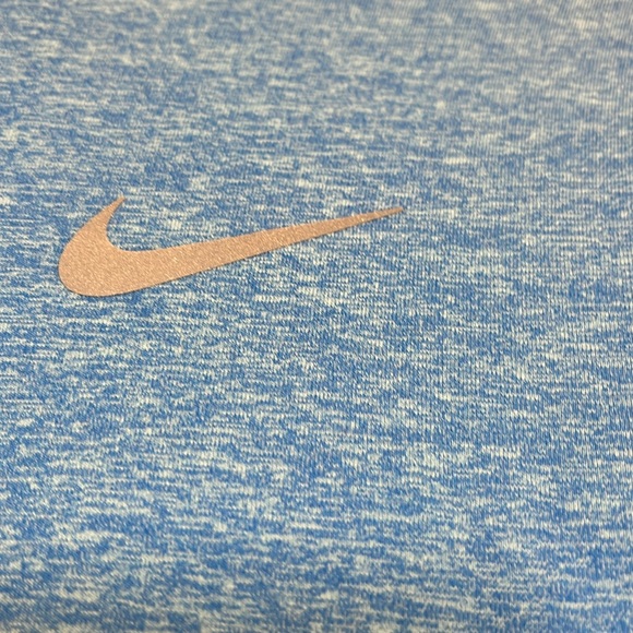 Nike Running Blue Long Sleeve Shirt with Silver Reflective Swoosh Size Large - Picture 3 of 7